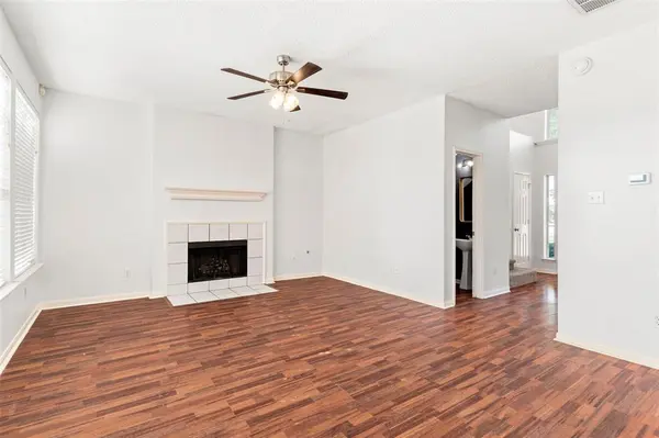 1184 Courtney Lane, Lewisville, TX 75077