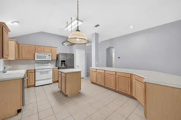 5016 San Jacinto Drive, Haltom City, TX 76137