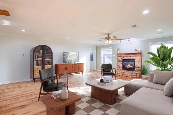 6229 Maurie Drive, Watauga, TX 76148