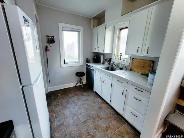 138 5th AVENUE SW, Eston, SK S0L 1A0