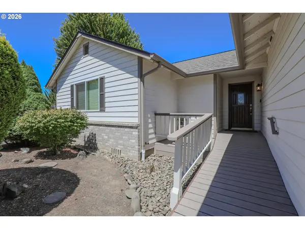 117 NW ROMAYO CT, Winston, OR 97496
