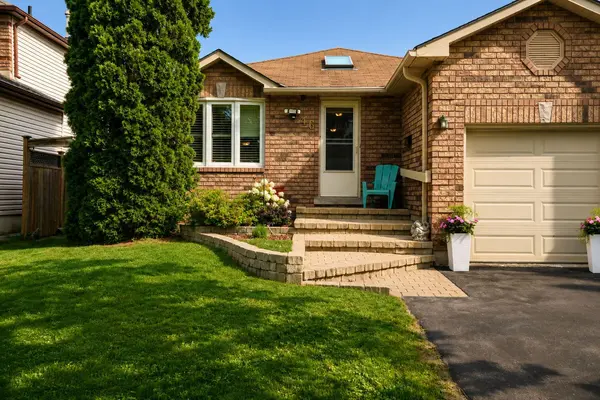46 Jones DR, Barrie, ON L4M 6H7