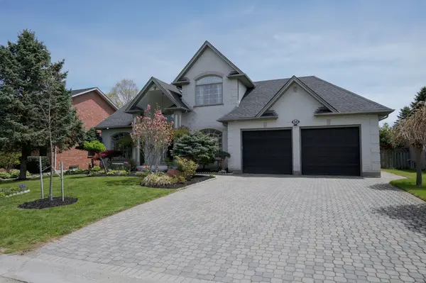 56 Glenridge CRES, London North, ON N6G 4W6