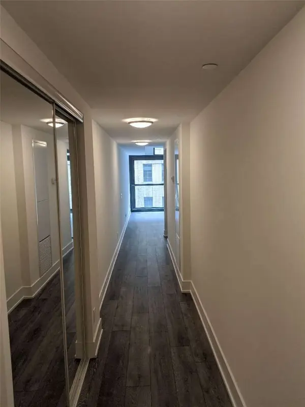 403 Church ST #314, Toronto C08, ON M4Y 2C2