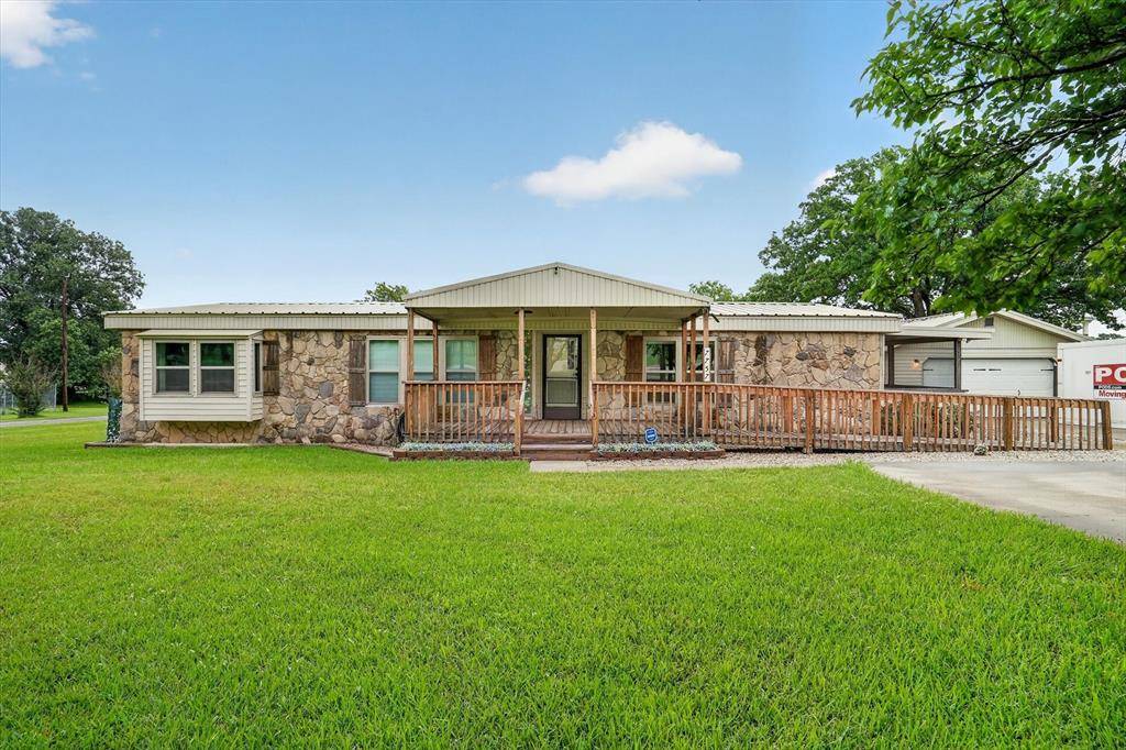 7757 Berry Road, Burleson, TX 76028