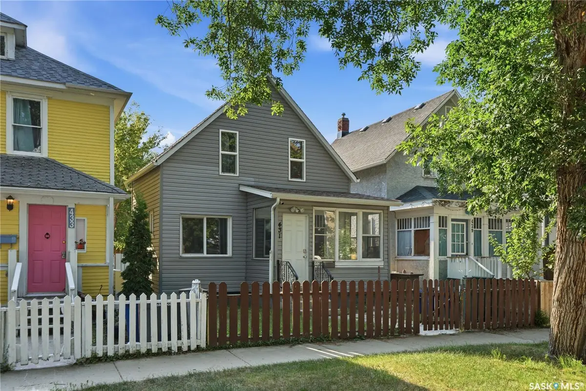 431 G AVENUE S, Saskatoon, SK S7M 1V5