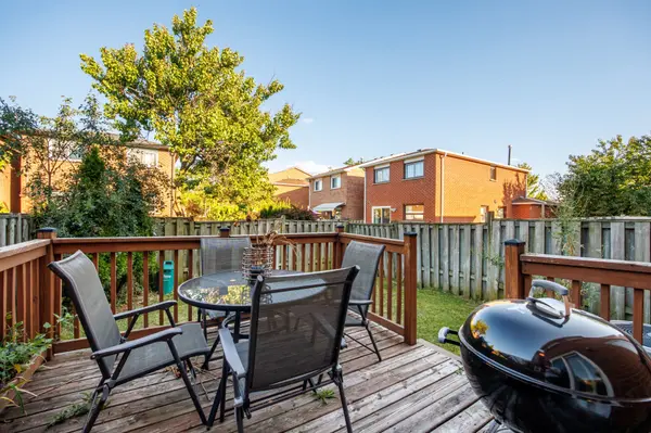 45 New Seabury DR, Vaughan, ON L4K 2B7