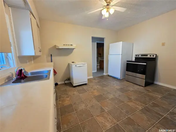 1119 Chaplin STREET E, Swift Current, SK S9H 1J9