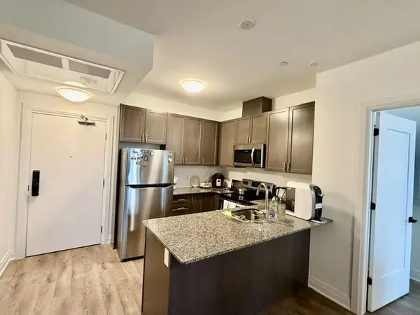 95 Dundas ST W #29, Oakville, ON L6M 5N4