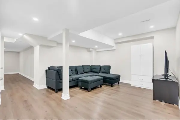 57 Forbes TER, Milton, ON L9T 3X8