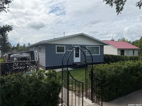 407 5th STREET E, Wynyard, SK S0A 4T0