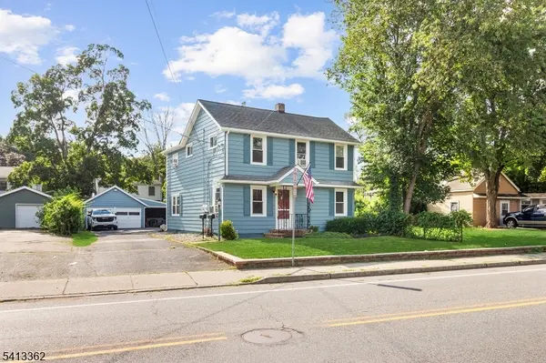 923 Ringwood Ave #2, Wanaque Boro, NJ 07420