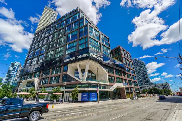 130 Queens Quay E #1220, Toronto C08, ON M5A 0P6