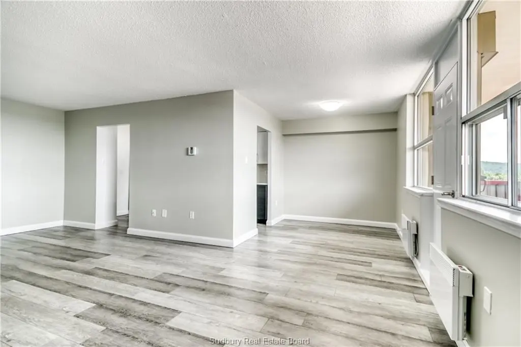 901 Lasalle BLVD #405, Greater Sudbury, ON P3A 1X7