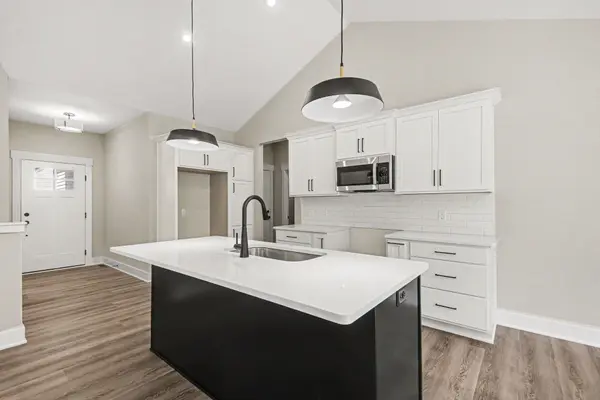 2407 Promise DR SE, City Of Kentwood, MI 49508