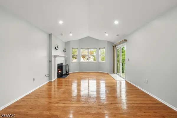 351 Ventnor Ct, Piscataway Twp., NJ 08854