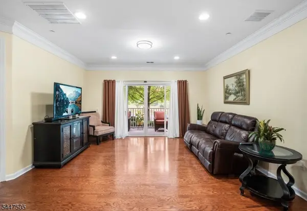7104 Westover Way, Franklin Twp., NJ 08873