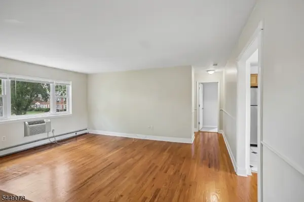 1279B Valley Rd, Wayne Twp., NJ 07470