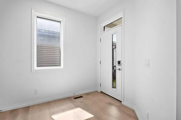 224 Precedence HL, Cochrane, AB T4C 2J2