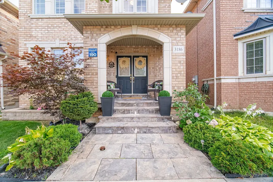 3186 Robert Brown BLVD, Oakville, ON L6M 0P2