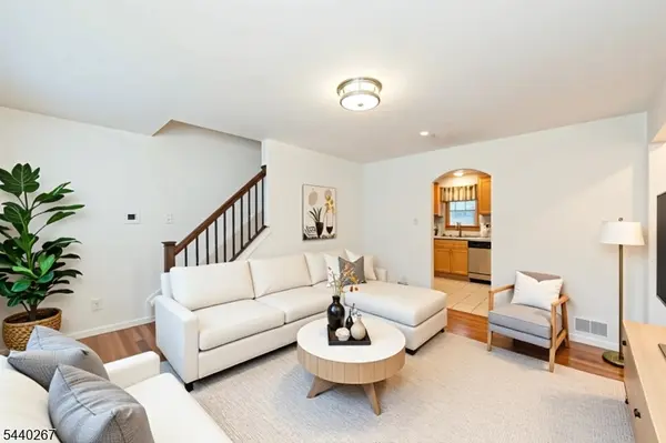 5 Hillside Ave, Mine Hill Twp., NJ 07803