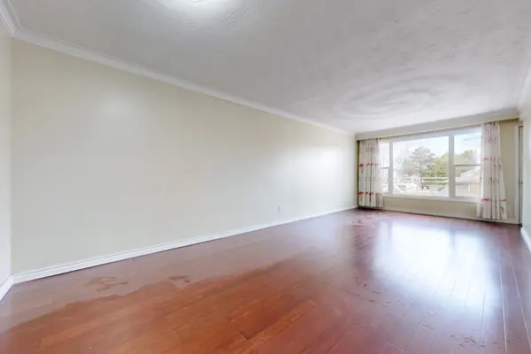 225 Pineway BLVD, Toronto C15, ON M2H 1B5