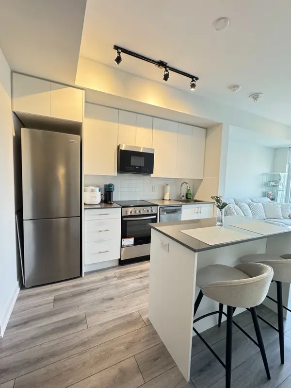 15 Ellerslie AVE #2001, Toronto C07, ON M2N 0L7