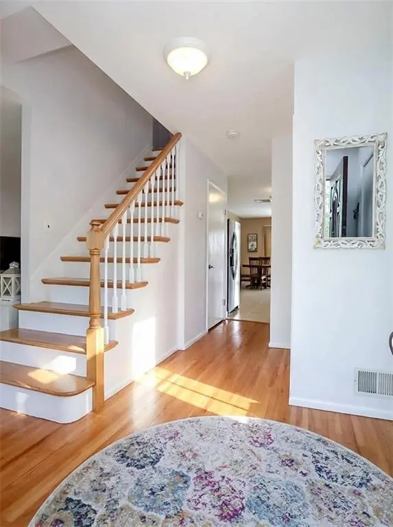 294 Chelsea ST, Richmond, NY 10307