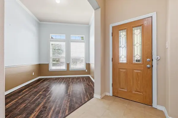 629 Lake City Drive, Lewisville, TX 75056