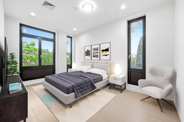 207 Bay 35th ST #3A, Brooklyn, NY 11214