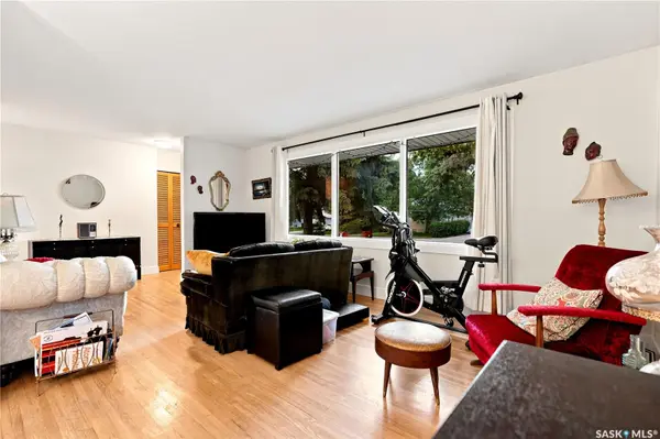 1706 Ewart AVENUE, Saskatoon, SK S7H 2L2