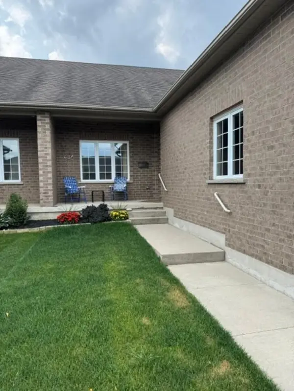 162 Krotz ST E, North Perth, ON N4W 0E2