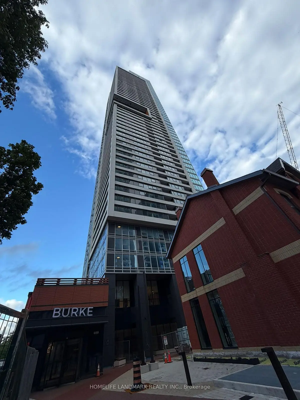 609 Sherbourne ST #4401, Toronto C08, ON M4X 0A4