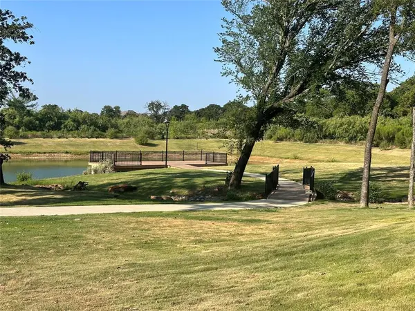 133 Park Avenue, Keller, TX 76262