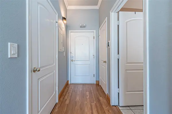 3225 Turtle Creek Boulevard #1040, Dallas, TX 75219