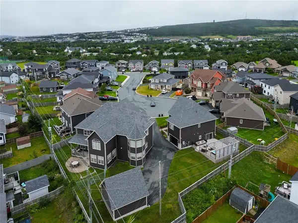 11-14 Lismore Place, St. John's, NL A1H 0K4