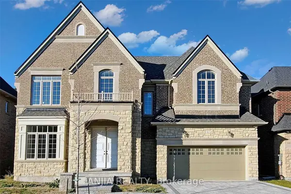 6 Daniel Cozens CT, Toronto C07, ON M2R 0A7