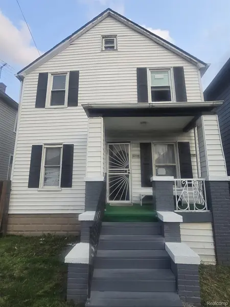 2960 Jacob ST, Hamtramck, MI 48212