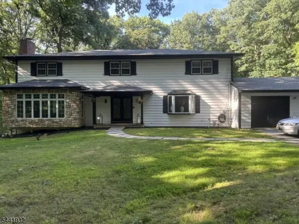 43 Dodie Dr, Parsippany-troy Hills Twp., NJ 07054