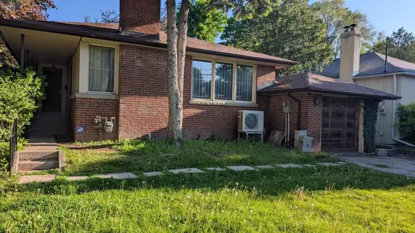 172 York Mills RD,  Toronto C12,  ON M2L 1K7