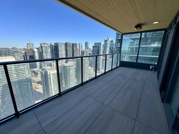 3 Concord CityPlace WAY #4605, Toronto C01, ON M5V 0X4