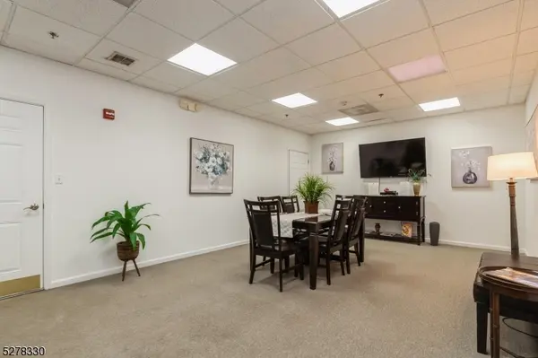 316 South Ave #312, Fanwood Boro, NJ 07023
