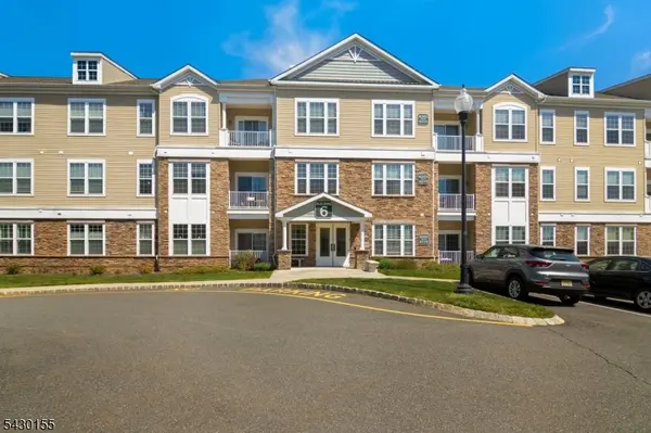6102 Veterans Dr #102, Rockaway Twp., NJ 07885