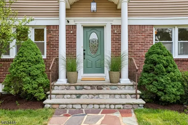 650 Ridgewood Rd, Maplewood Twp., NJ 07040