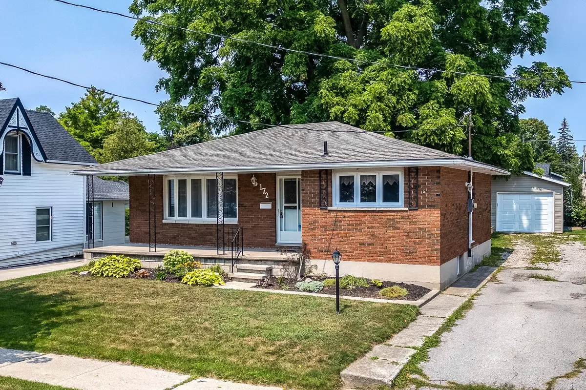 172 Elgin AVE W, Goderich, ON N7A 2E6