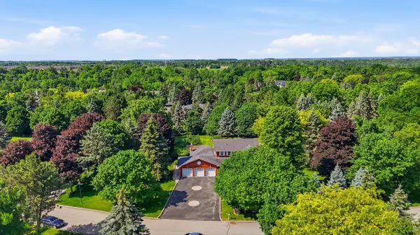 5 Huttonville DR, Brampton, ON L6X 0C2