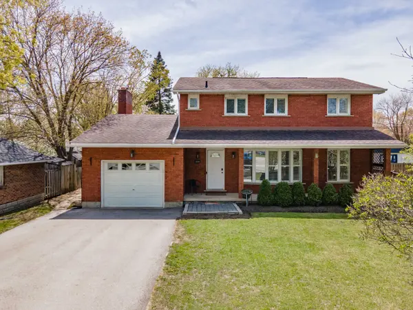 281 Victoria ST E, New Tecumseth, ON L9R 1K4