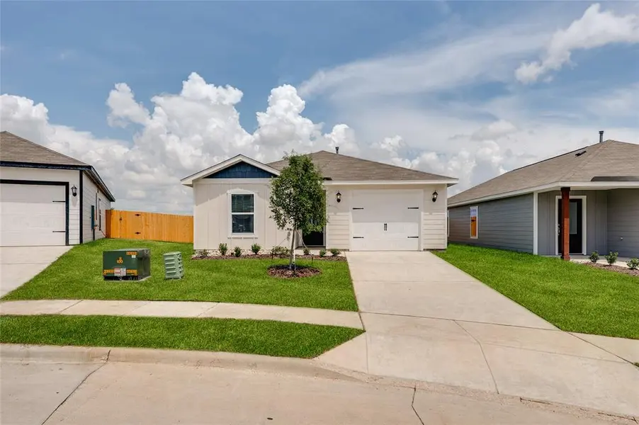 1412 Reiner Drive, Crandall, TX 75114