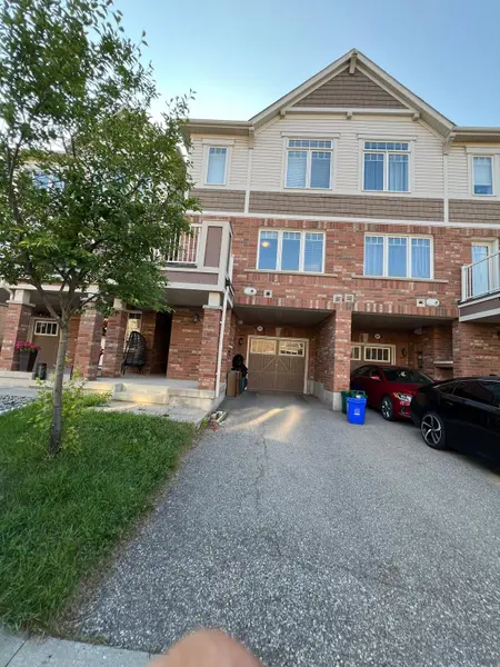 285 Casson PT, Milton, ON L9E 0A1