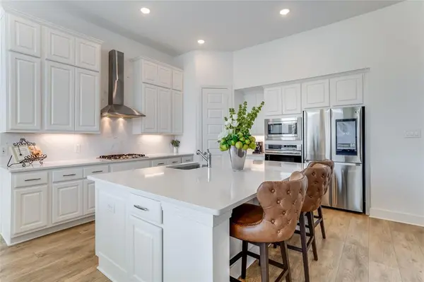9721 Surveyor Road, Little Elm, TX 75068